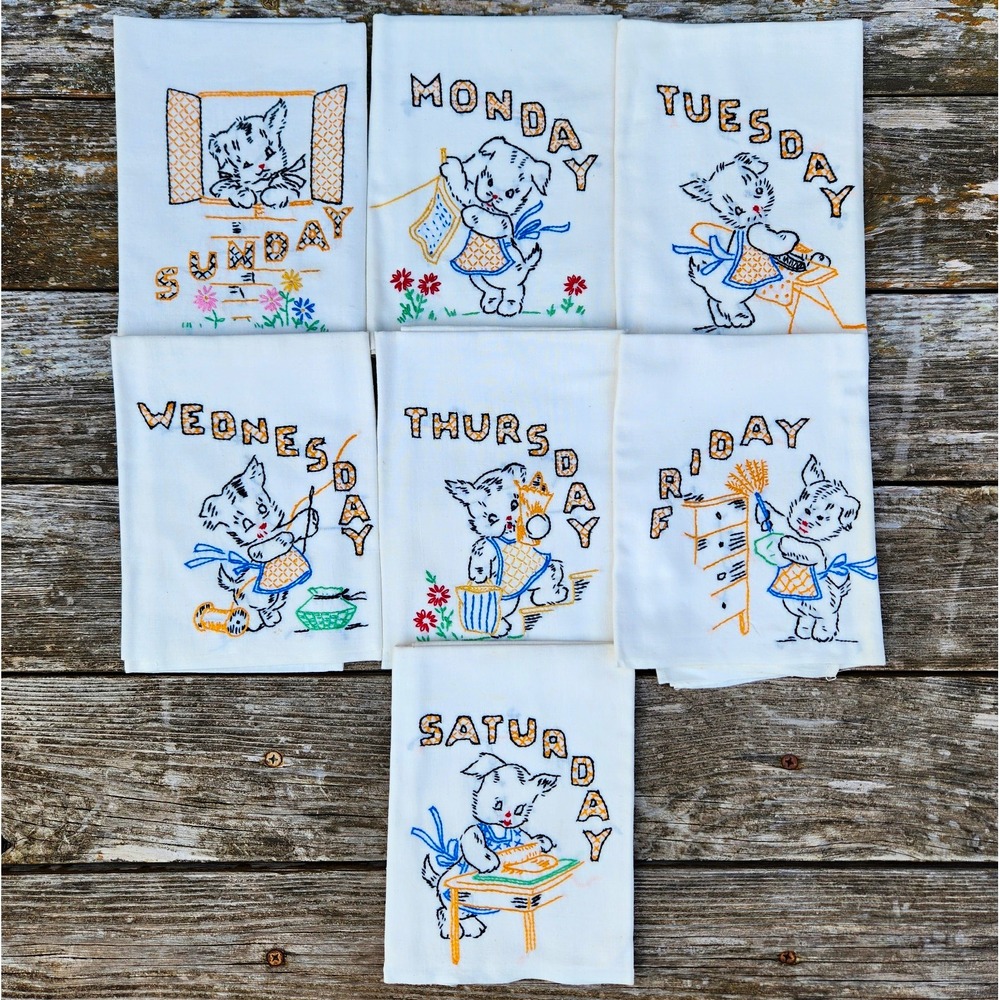 Vintage 50s Days of the Week Kitty Cat Embroidered Tea Towels Complete Set 7